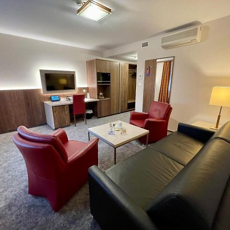 Hotel Merkur Landstuhl Eksteriør bilde