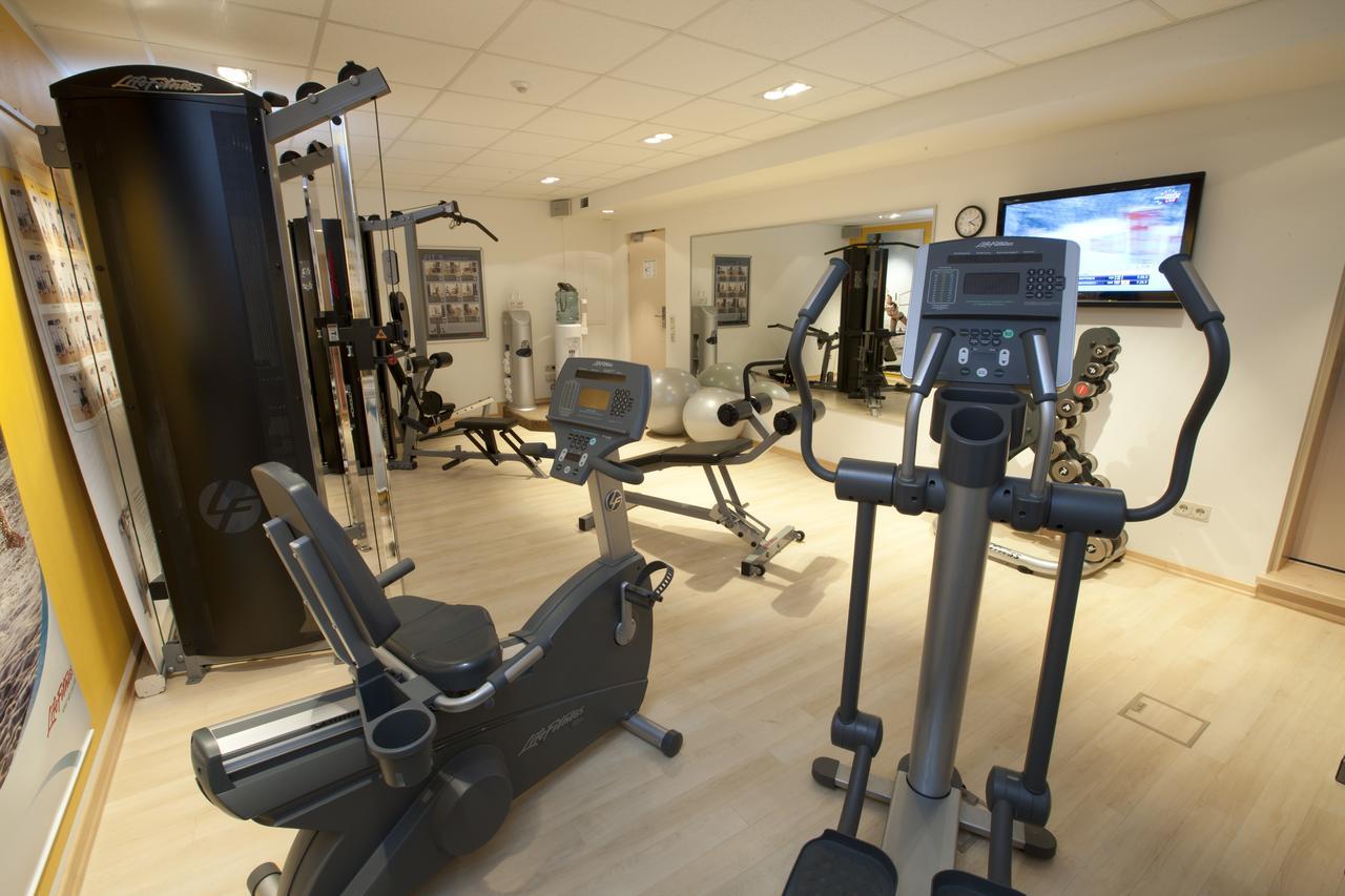 Hotel Merkur Landstuhl Eksteriør bilde