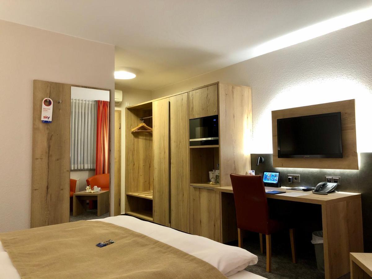 Hotel Merkur Landstuhl Eksteriør bilde